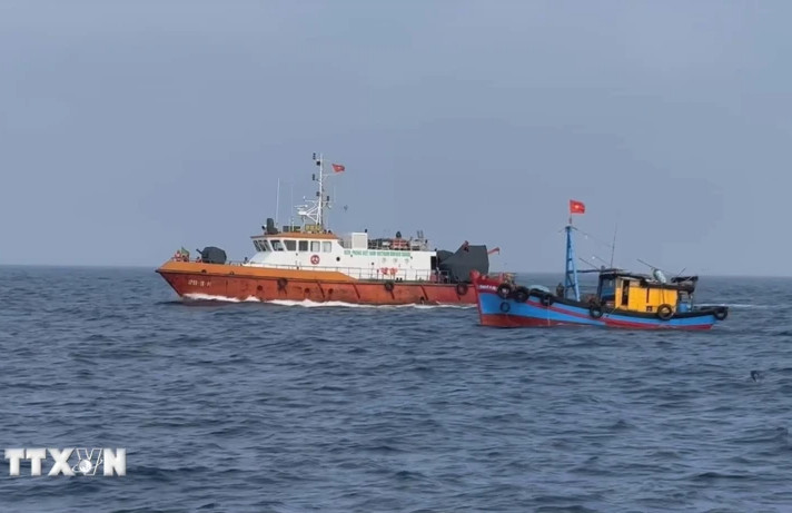 Phòng tuyến góp phần ngăn chặn tàu cá khai thác hải sản trái phép