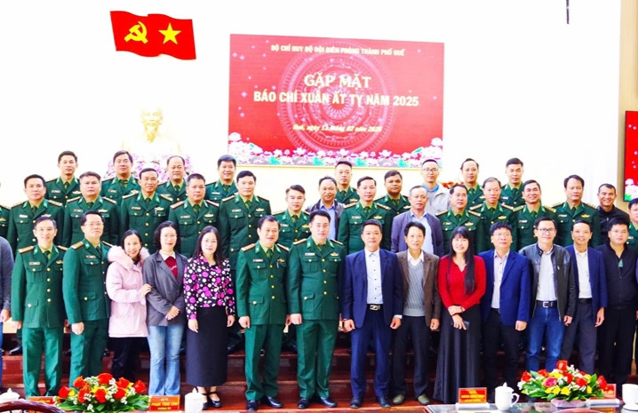 Nâng cao hiệu quả công tác truyền thông về biên giới, biển đảo