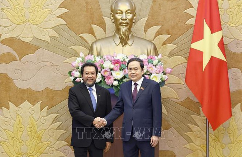   Chủ tịch Quốc hội Trần Thanh Mẫn tiếp Phó Chủ tịch Hội đồng đại biểu Địa phương Indonesia Yorrys Raweyai