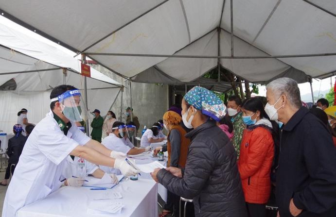 Hơn 5 nghìn người dân biên giới Cao Bằng được khám, chữa bệnh, cấp thuốc miễn phí