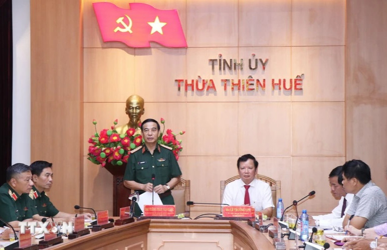 Đại tướng Phan Văn Giang làm việc tại tỉnh Thừa Thiên-Huế