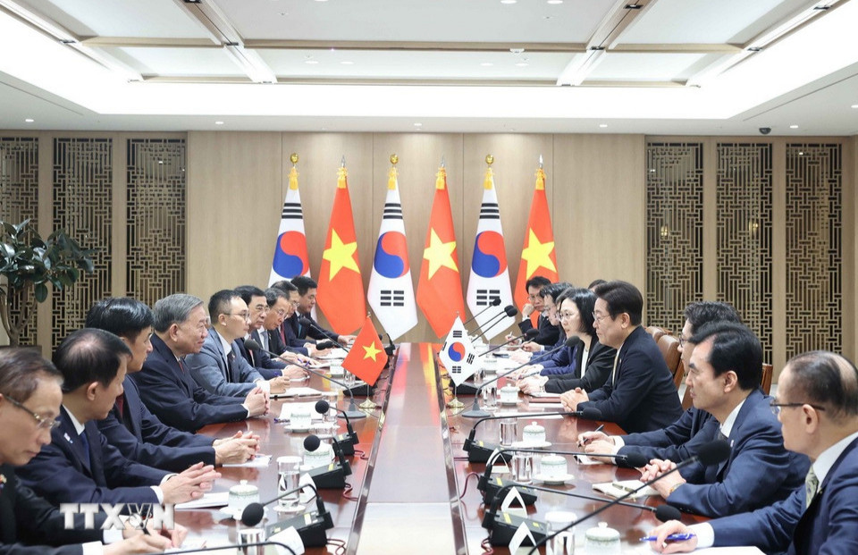   Tổng Bí thư Tô Lâm hội đàm với Tổng thống Hàn Quốc Lee Jae Myung