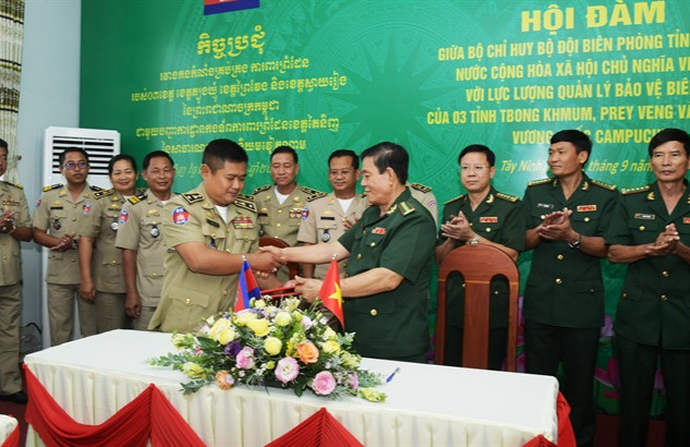 Bộ đội Biên phòng Tây Ninh và lực lượng vũ trang Campuchia hội đàm công tác phối hợp bảo vệ biên giới