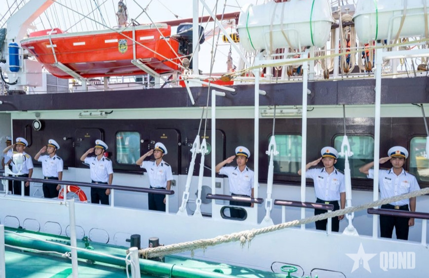 Tàu buồm 286 - Lê Quý Đôn lên đường đi thăm, giao lưu tại Trung Quốc và Philippines