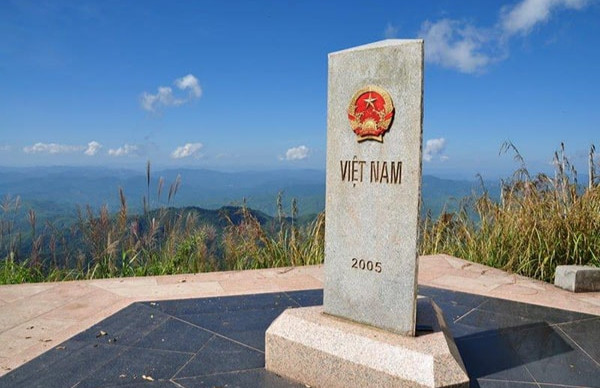 Công dân trong khu vực biên giới Việt Nam-Lào cần làm gì để góp phần bảo vệ biên giới?