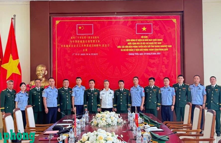 Tăng cường phối hợp chặt chẽ trong công tác quản lý cửa khẩu, biên giới