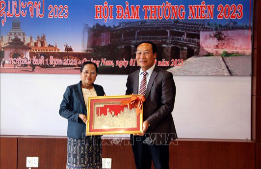 Thắt chặt tình đoàn kết, hữu nghị giữa tỉnh Quảng Nam và Sê Kông, Lào
