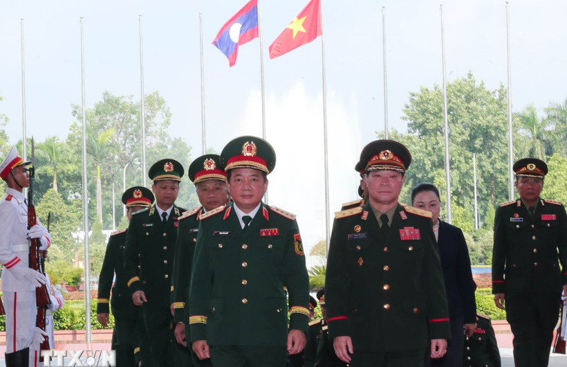   Chủ nhiệm Tổng cục Chính trị Quân đội Nhân dân Lào thăm chính thức Việt Nam