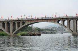 Cơ chế hợp tác và cơ quan chủ quản thực thi “Hiệp định tàu thuyền đi lại tại khu vực tự do đi lại ở cửa sông Bắc Luân”?