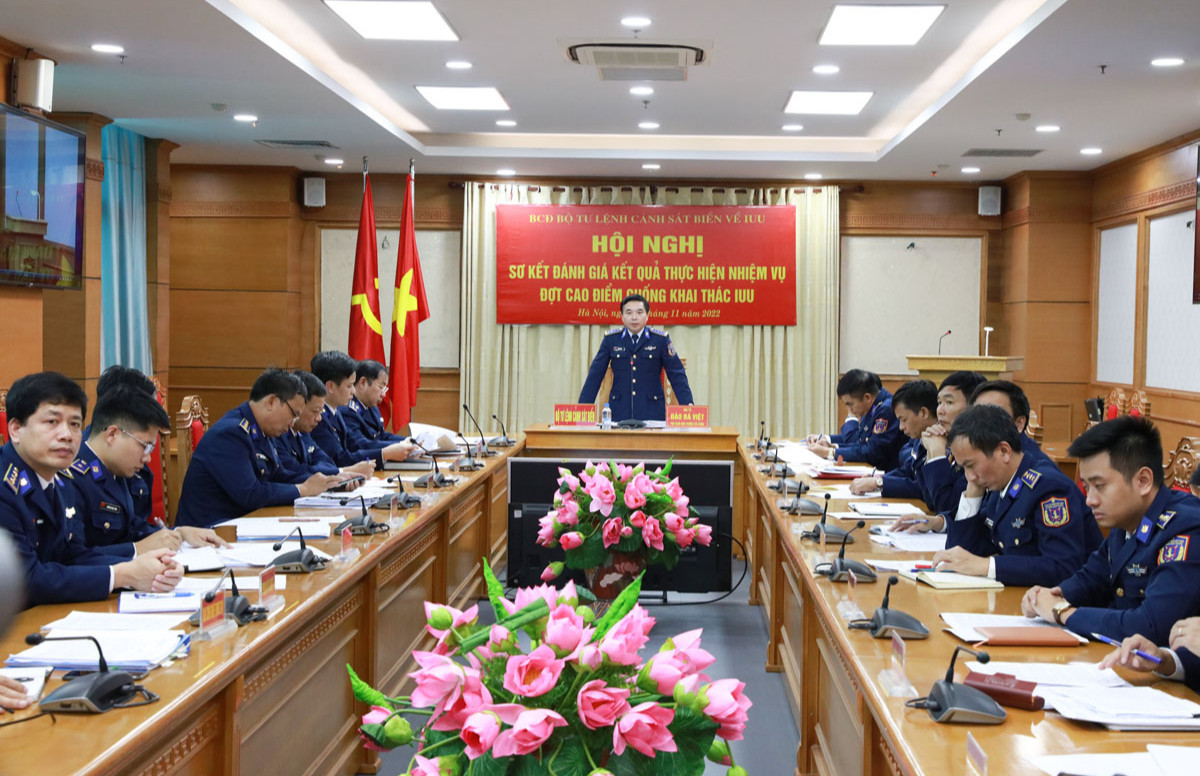 Bộ Tư lệnh Cảnh sát biển sơ kết đợt cao điểm chống khai thác IUU