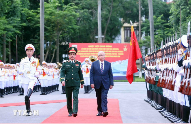 Bộ trưởng Bộ Quốc phòng Thổ Nhĩ Kỳ Yasar Guler thăm chính thức Việt Nam