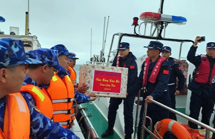Cảnh sát biển hai nước Việt Nam - Trung Quốc tuần tra chung trên vùng biển giáp ranh