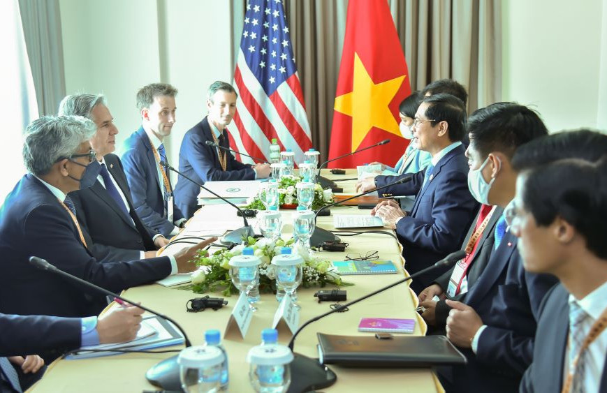 Các hoạt động tiếp xúc song phương của Bộ trưởng Ngoại giao Bùi Thanh Sơn với các nước đối tác