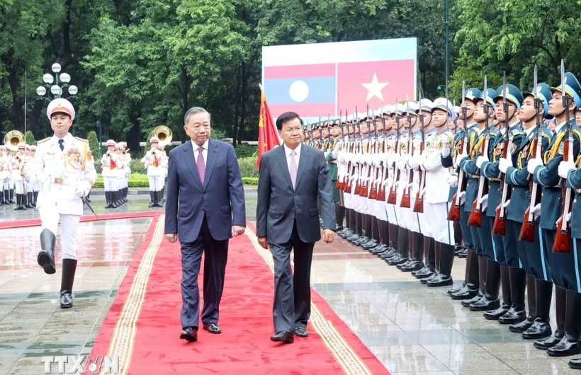 Tăng cường kết nối và hỗ trợ giữa hai nền kinh tế Việt Nam và Lào