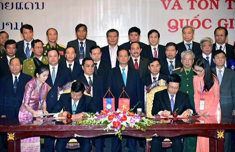 Hiệp định về quy chế quản lý biên giới đất liền và cửa khẩu biên giới trên đất liền giữa Chính phủ  nước Cộng hoà xã hội chủ nghĩa Việt Nam và Chính phủ nước Cộng hoà dân chủ nhân dân Lào
