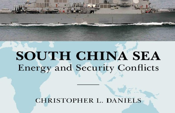 Sách “Biển Đông: Các xung đột an ninh và năng lượng”