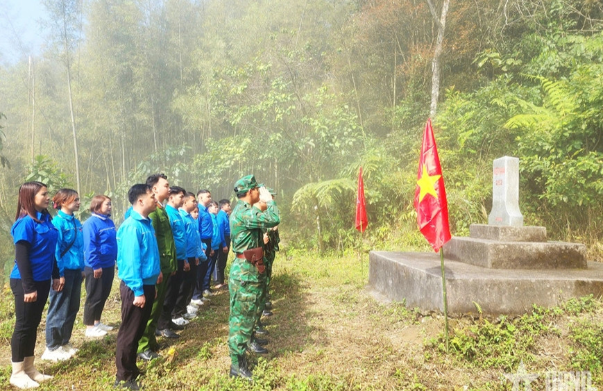 Đồn Biên phòng Cửa khẩu Quốc tế Thanh Thủy bảo vệ vững chắc an ninh biên giới quốc gia