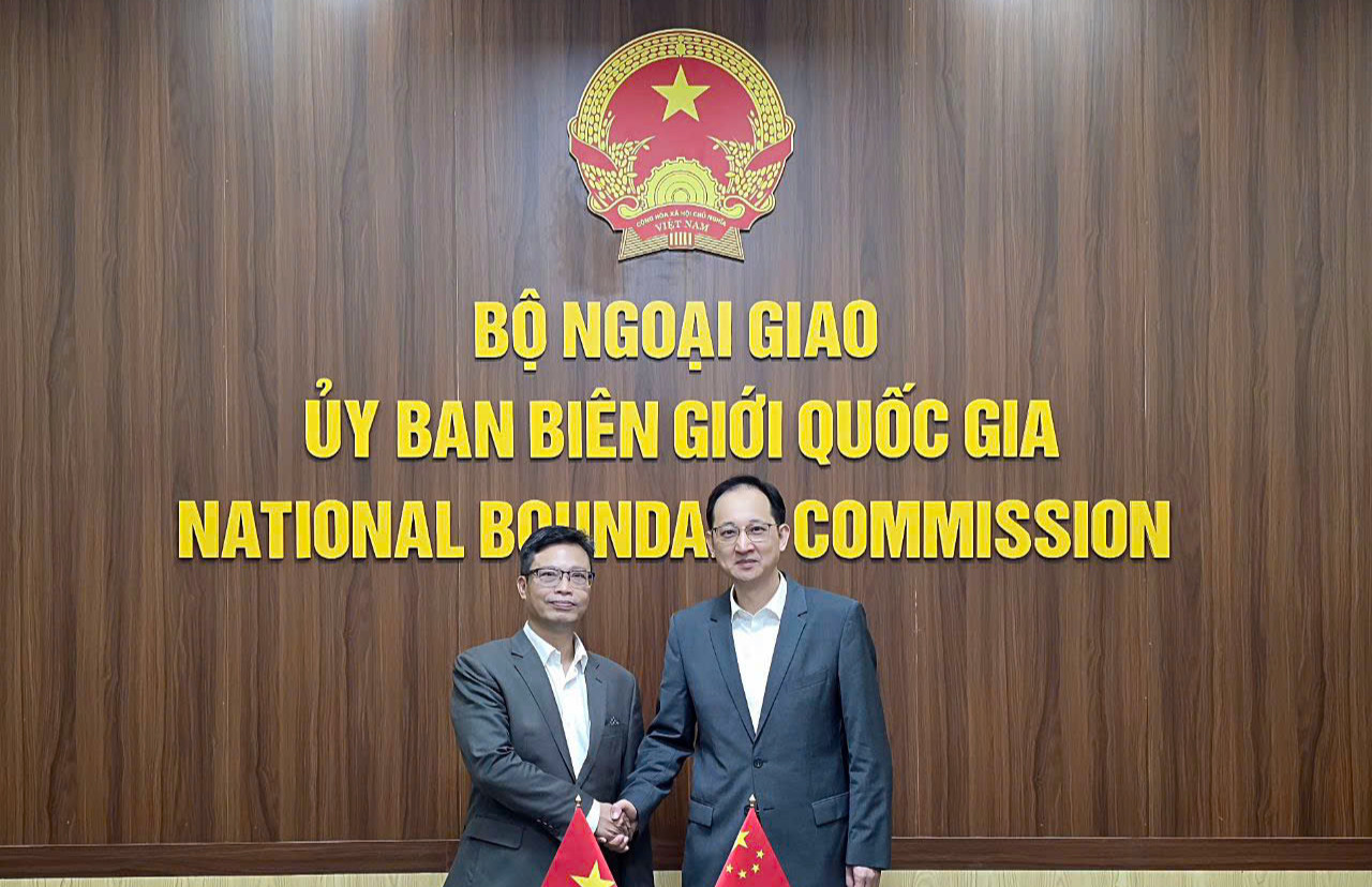 Chủ nhiệm Ủy ban Biên giới quốc gia tiếp Đại biện lâm thời Đại sứ quán Trung Quốc tại Việt Nam 