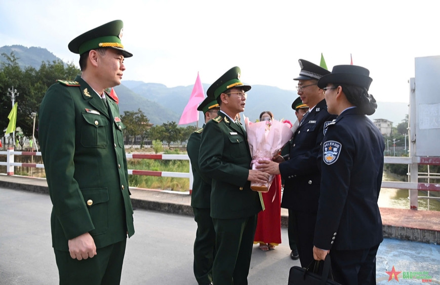 Bộ đội Biên phòng tỉnh Lai Châu tăng cường hợp tác quản lý, bảo vệ biên giới với Trung Quốc