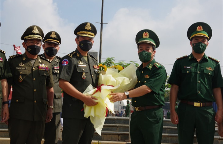 Giao lưu hữu nghị Quốc phòng biên giới Việt Nam - Campuchia góp phần vun đắp quan hệ hữu nghị truyền thống, hợp tác toàn diện Việt Nam - Campuchia