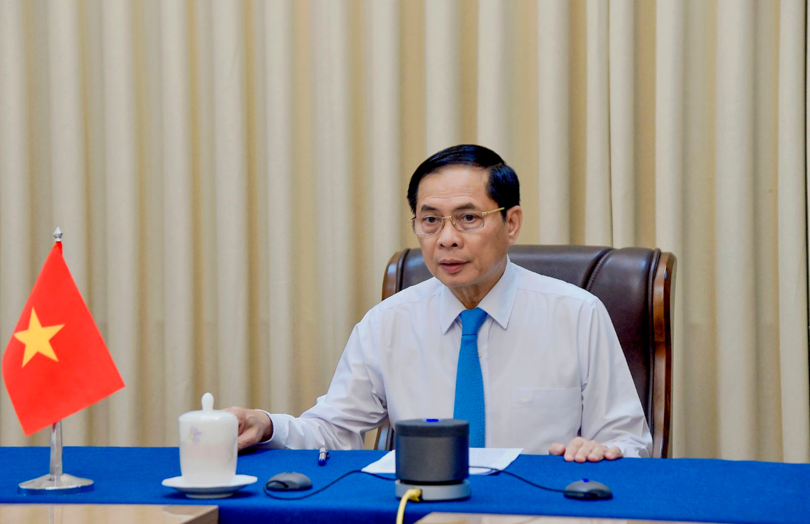 Phó Thủ tưởng, Bộ trưởng Ngoại giao Bùi Thanh Sơn điện đàm với Bộ trưởng Ngoại giao Đức Johann Wadephul