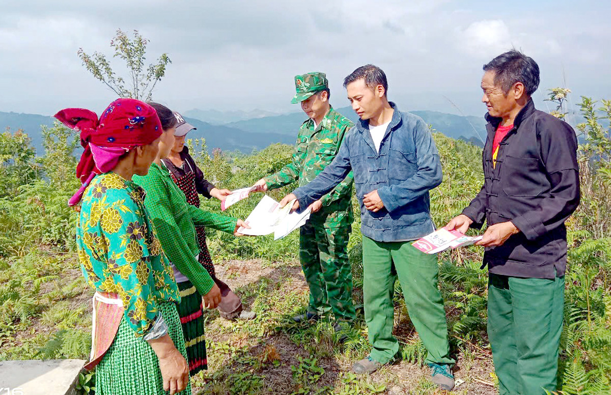 Giữ vững biên cương Má Lé