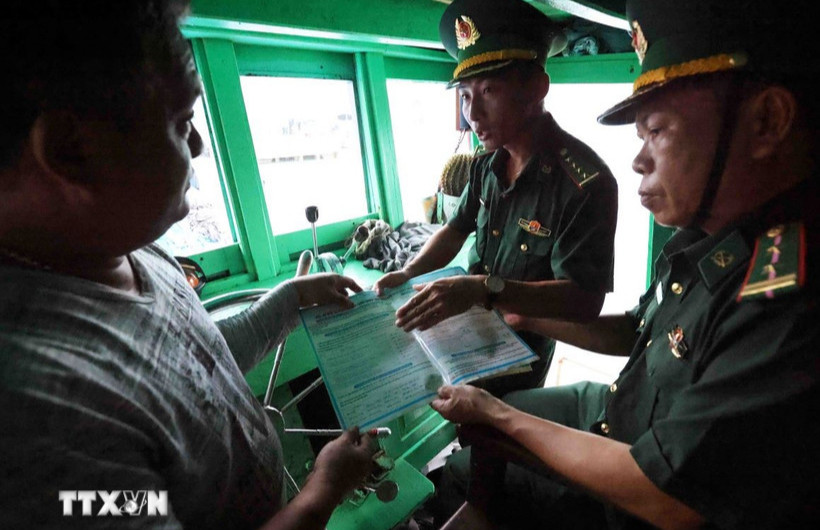   Thủ tướng cảnh báo trách nhiệm người đứng đầu nếu để tái diễn vi phạm IUU