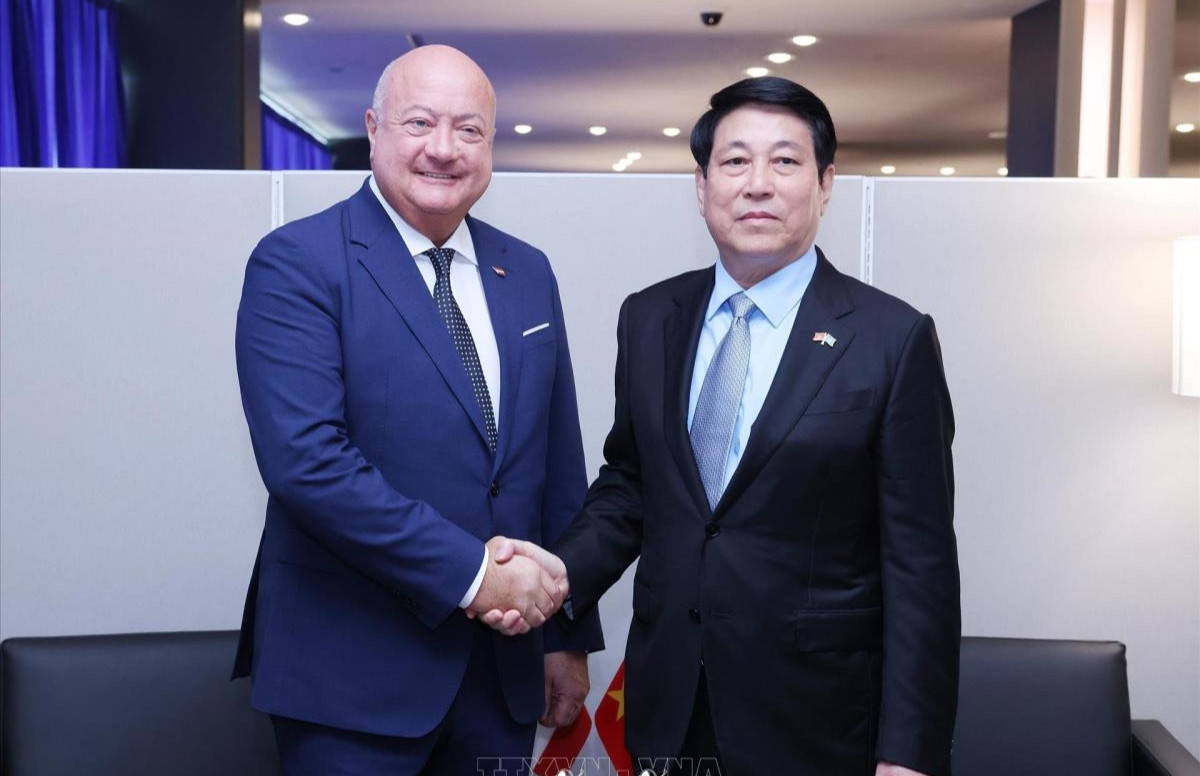   Chủ tịch nước Lương Cường tiếp Thủ tướng nước Cộng hòa Áo Christian Stoker