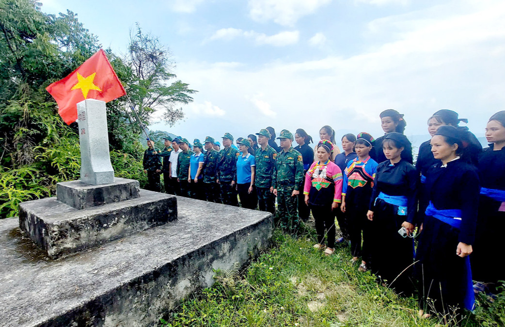 Khơi dậy tình yêu nước từ “Tiết học biên cương”