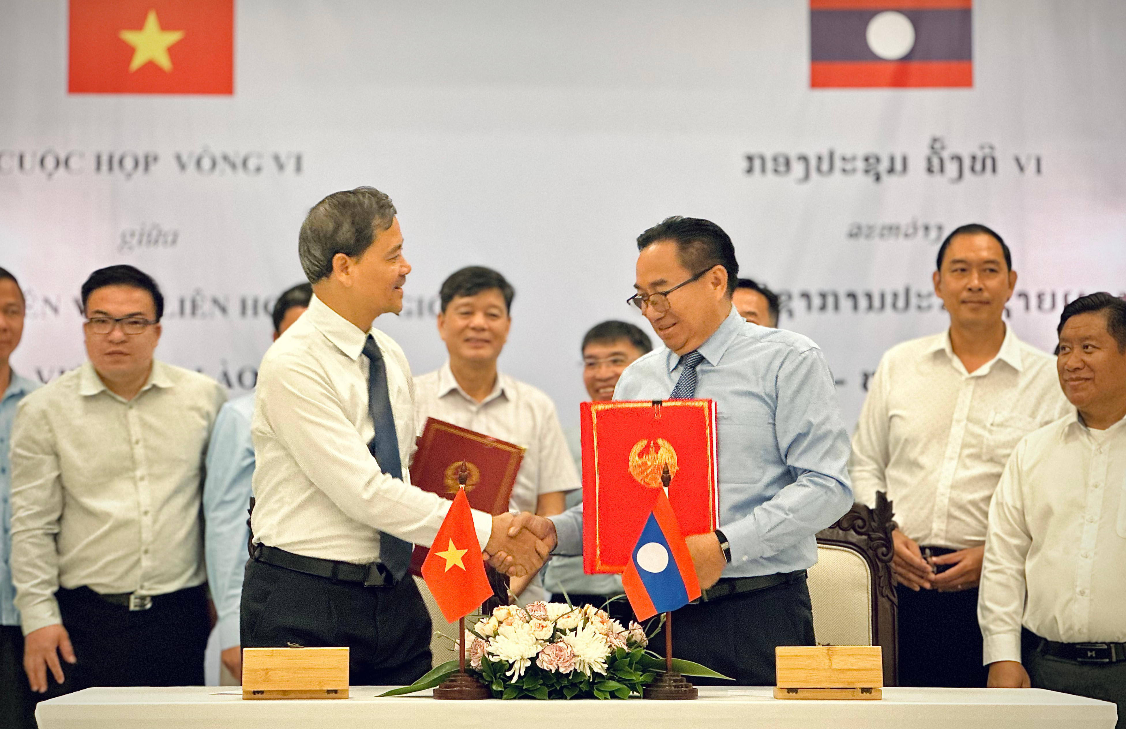 CUỘC HỌP VÒNG VI ĐOÀN CHUYÊN VIÊN BIÊN GIỚI VIỆT NAM - LÀO VÌ MỘT ĐƯỜNG BIÊN GIỚI HÒA BÌNH, HỢP TÁC VÀ PHÁT TRIỂN