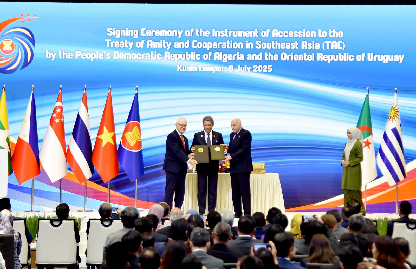   ASEAN tiếp tục là ngọn hải đăng hòa bình giữa bối cảnh đầy biến động