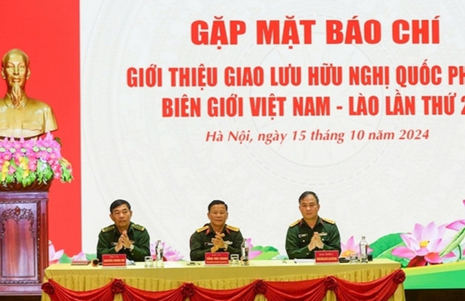 Giao lưu hữu nghị quốc phòng biên giới Việt Nam-Lào lần thứ 2 với nhiều hoạt động